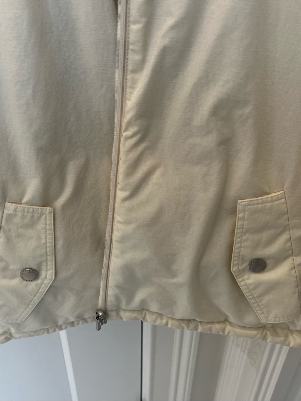 Ralph Lauren Cream Quilted Vest with Plaid Fleece Lining - Picture 5 of 7